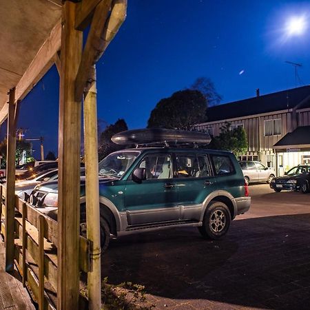 Howards Mountain Lodge National Park Exterior photo